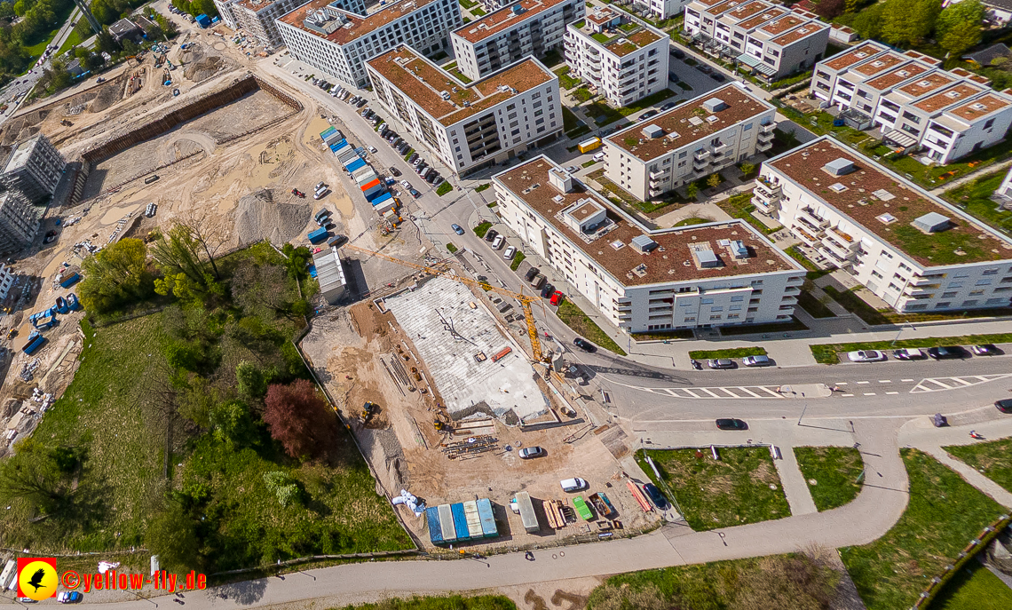 04.05.2023 - Luftbilder vom Alexisqaurtier und Pandion Verde in Neuperlach